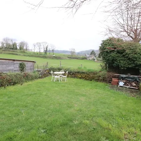 Maison De Caractere Avec Jardin Et Cheminee, Proche Activites Exterieures Et Chateaux Historiques. - Fr-1-742-214 * Saignes (Cantal)
